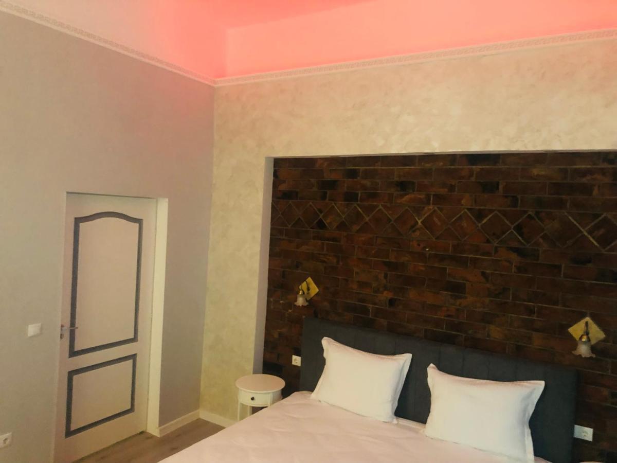 Luxury Center City Sibiu Esterno foto